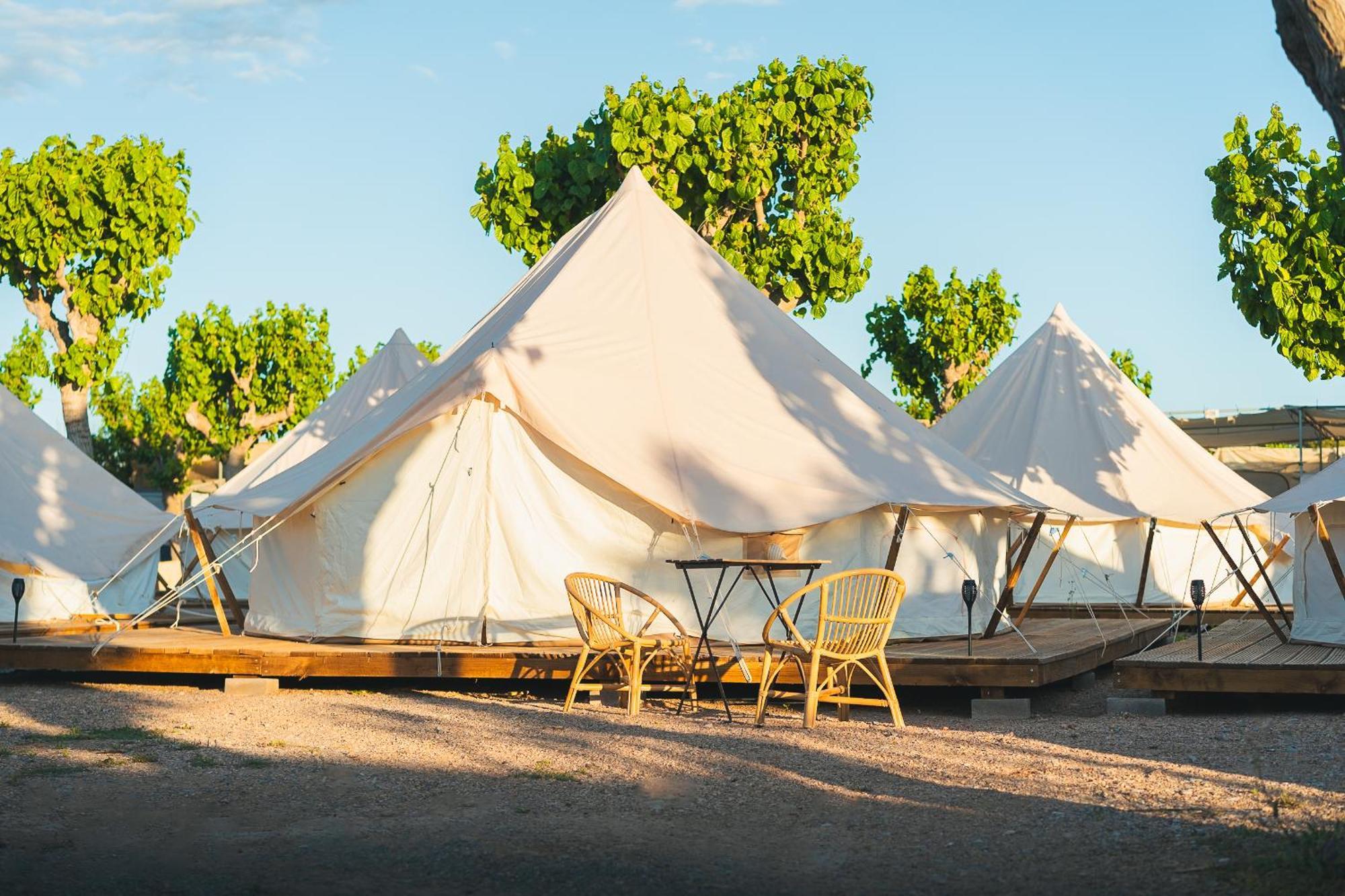 Camping Tres Estrellas Mediterraneo 실세스 외부 사진