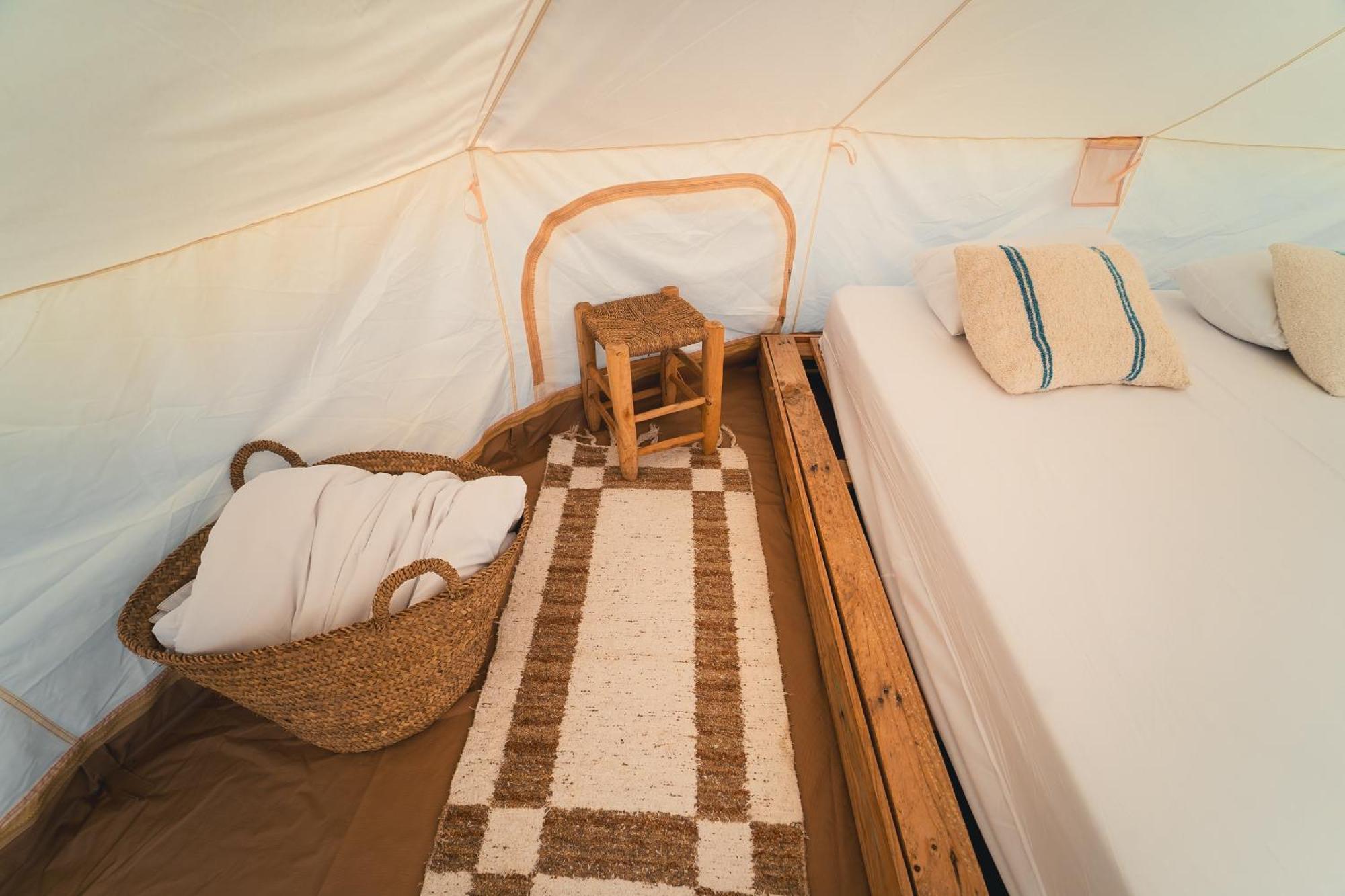 Camping Tres Estrellas Mediterraneo 실세스 외부 사진