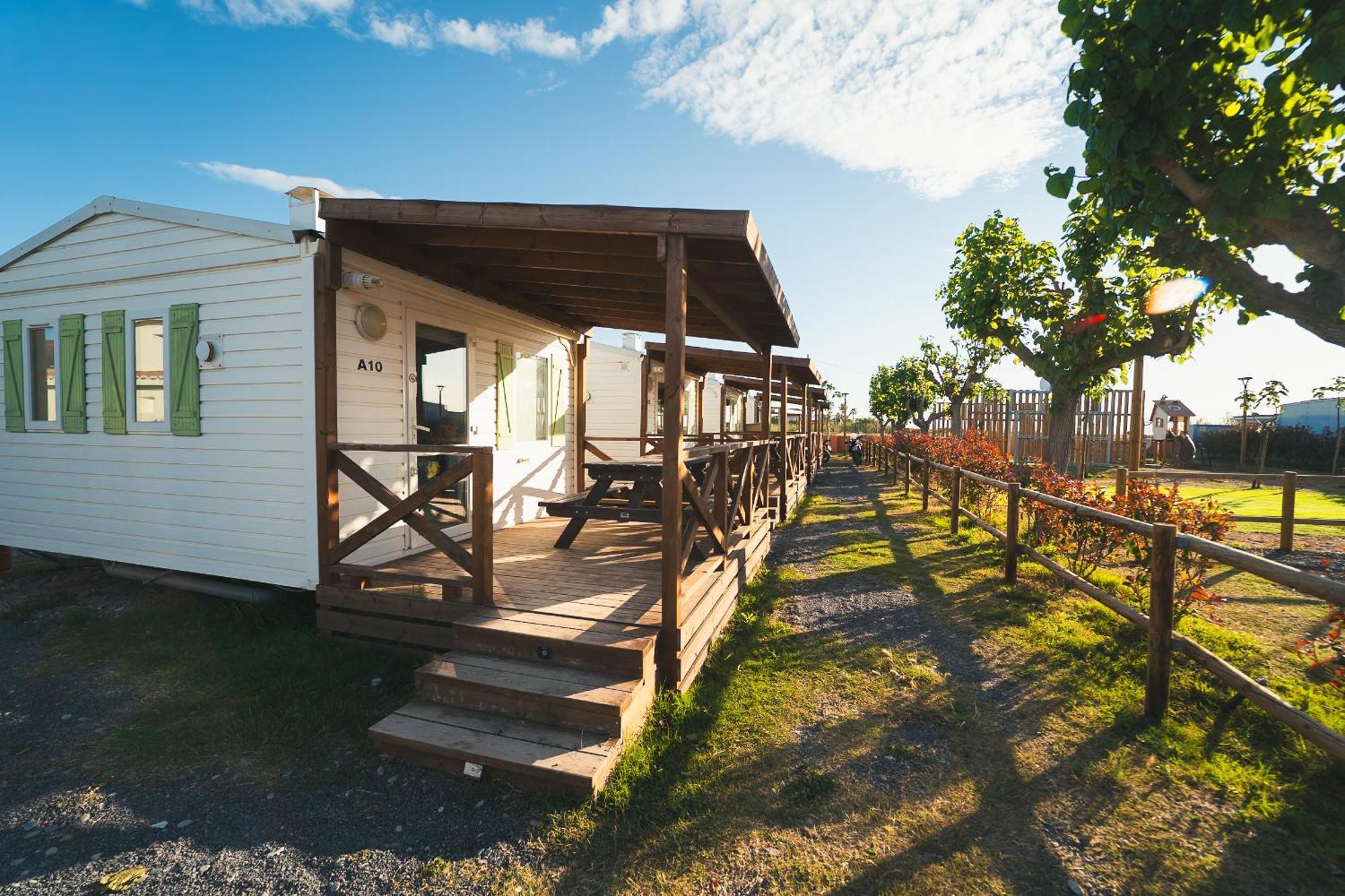Camping Tres Estrellas Mediterraneo 실세스 외부 사진