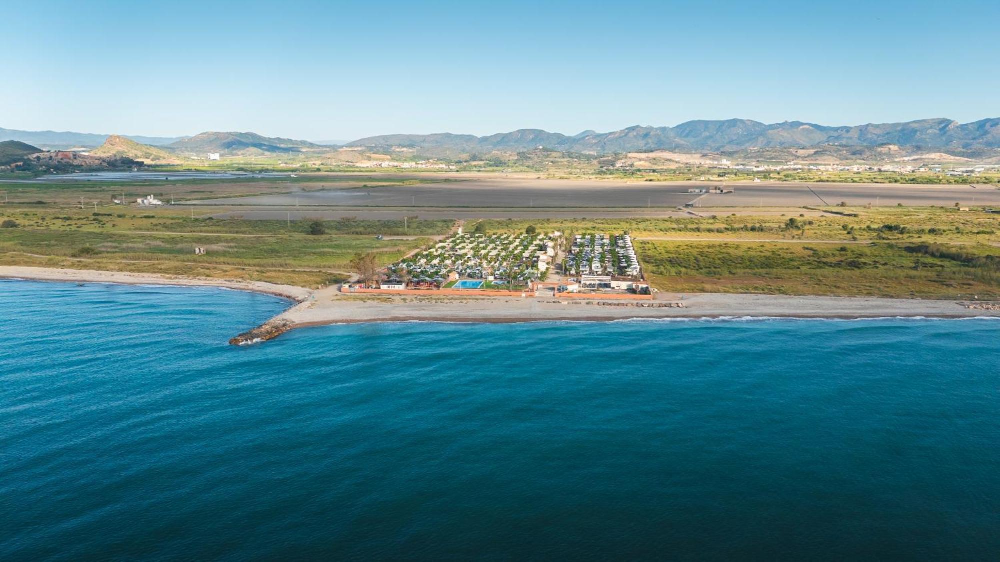 Camping Tres Estrellas Mediterraneo 실세스 외부 사진
