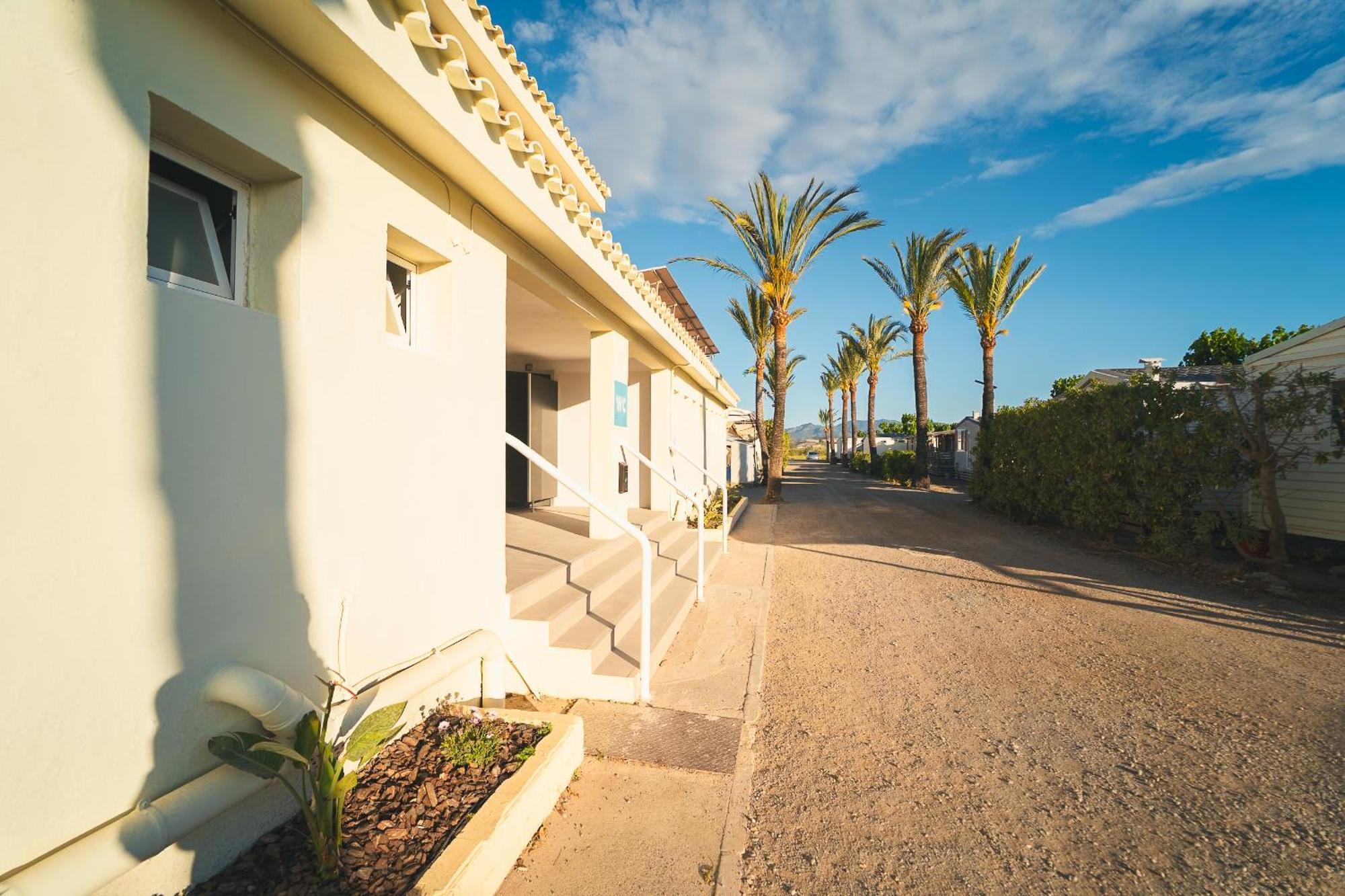 Camping Tres Estrellas Mediterraneo 실세스 외부 사진