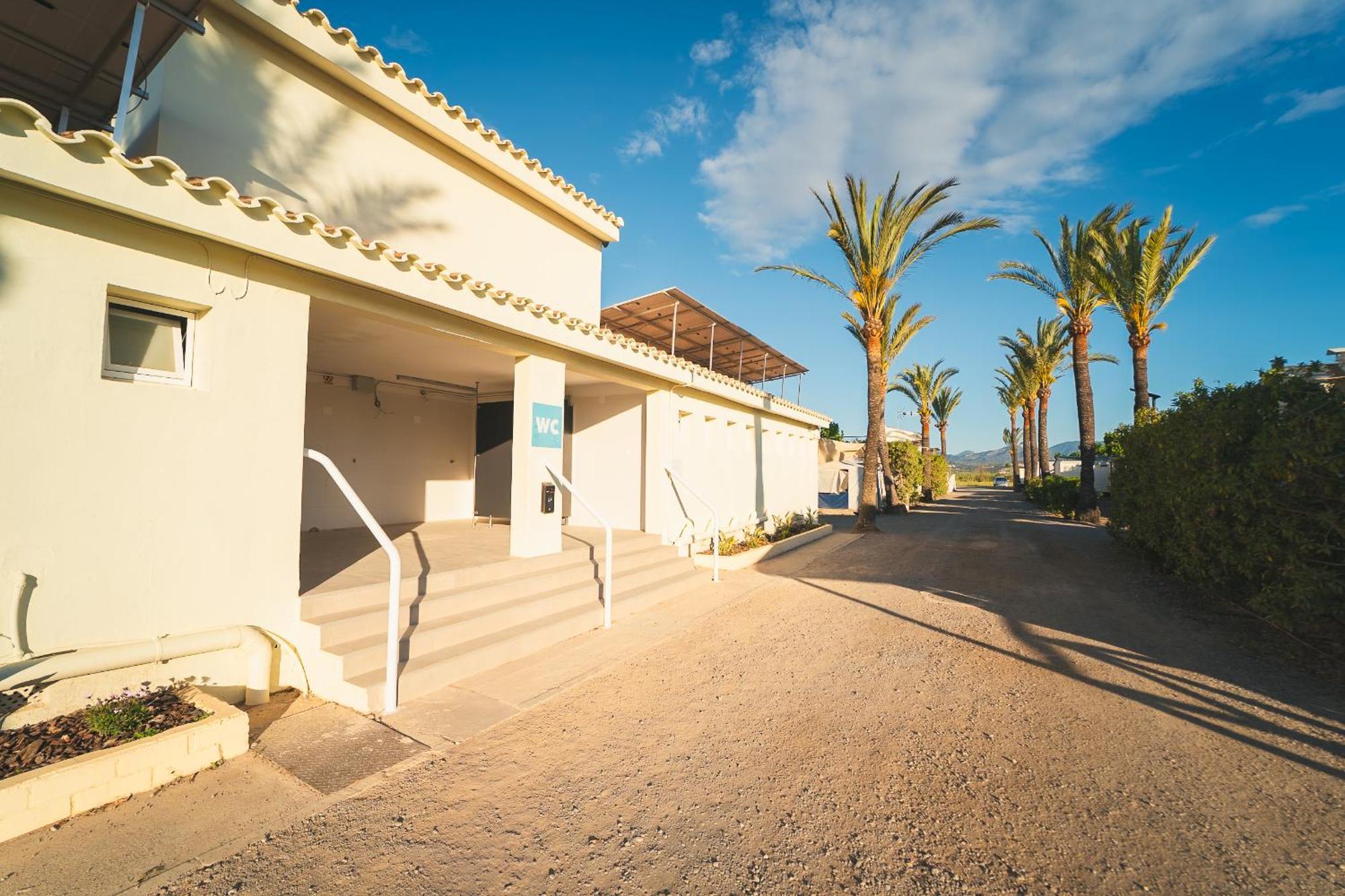 Camping Tres Estrellas Mediterraneo 실세스 외부 사진
